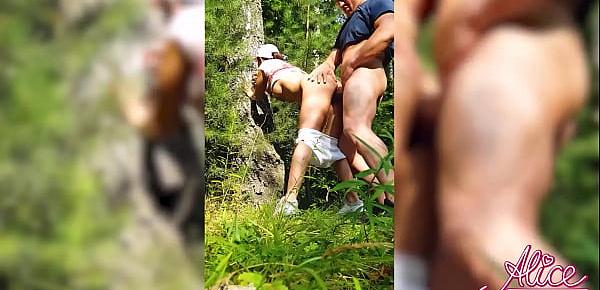  Girlfriend Deepthroat and Doggystyle Fucking in the Wood - Creampie